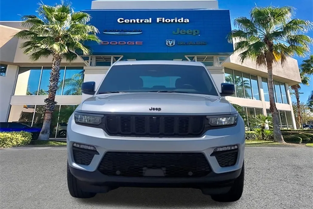 2025 Jeep Grand Cherokee Limited photo 1
