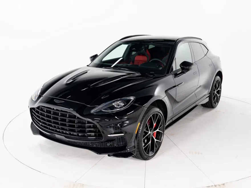 2025 Aston Martin DBX photo 1