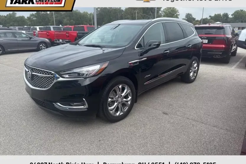 2021 Buick Enclave Avenir photo 1