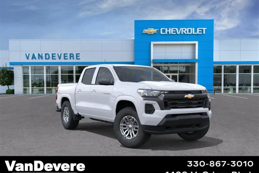 2025 Chevrolet Colorado Work Truck LT photo 1