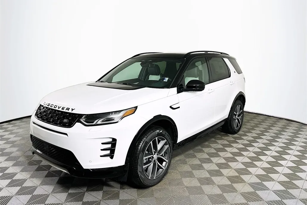 2025 Land Rover Discovery Sport SE photo 1