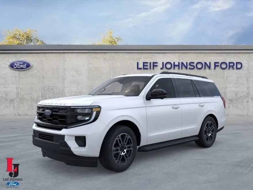 2025 Ford Expedition photo 1