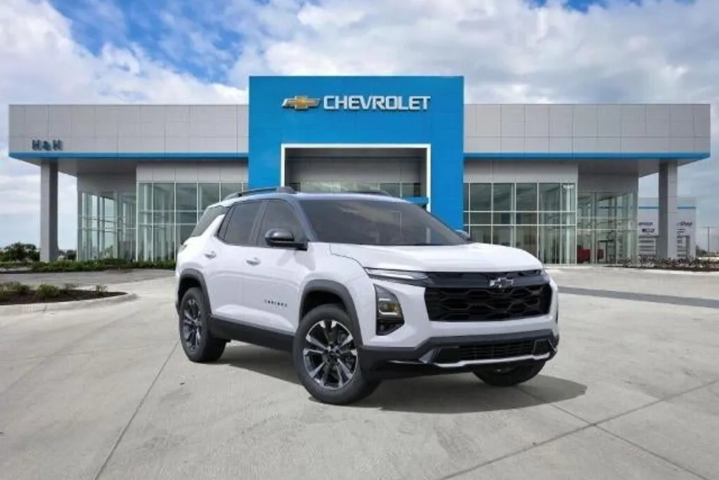 2026 Chevrolet Equinox RS photo 1