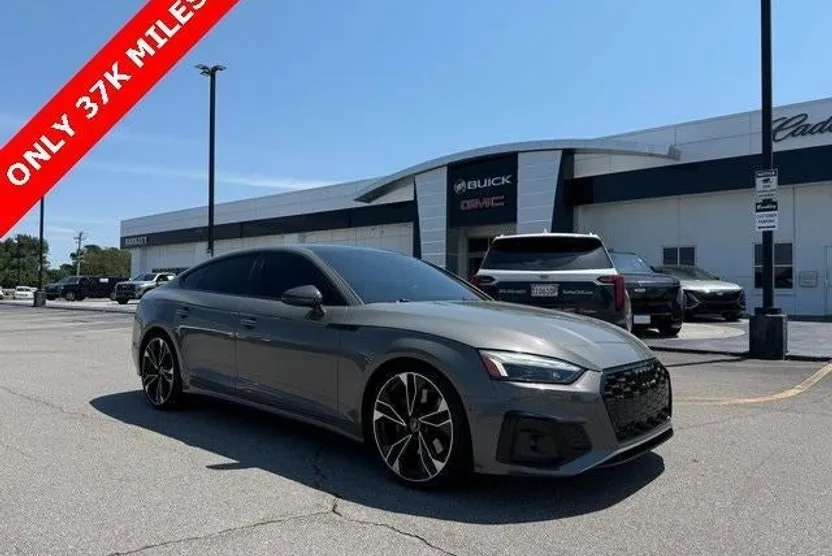 2023 Audi S5 Prestige photo 1