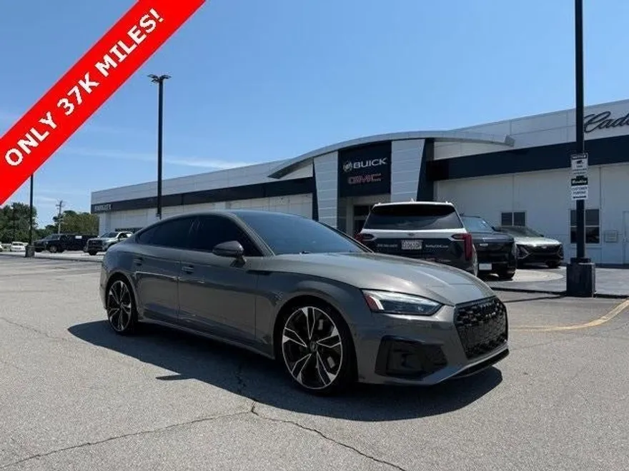 2023 Audi S5 Prestige photo 1