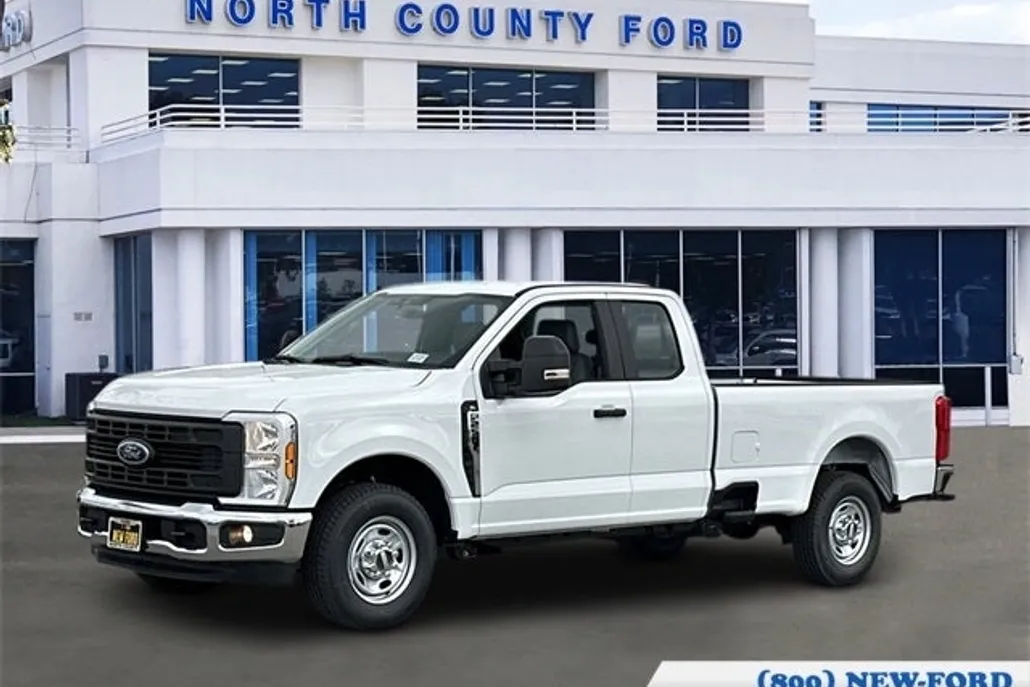 2025 Ford F-250 XL photo 1