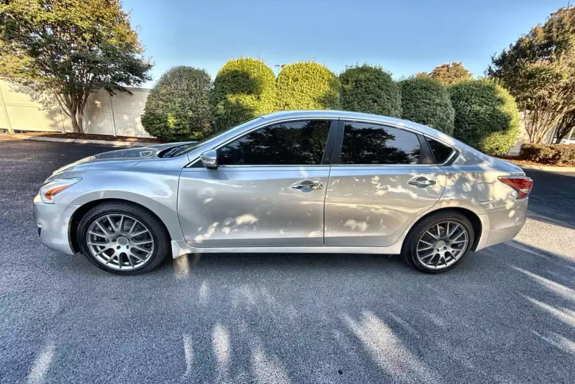 2015 Nissan Altima 3.5 SL photo 1