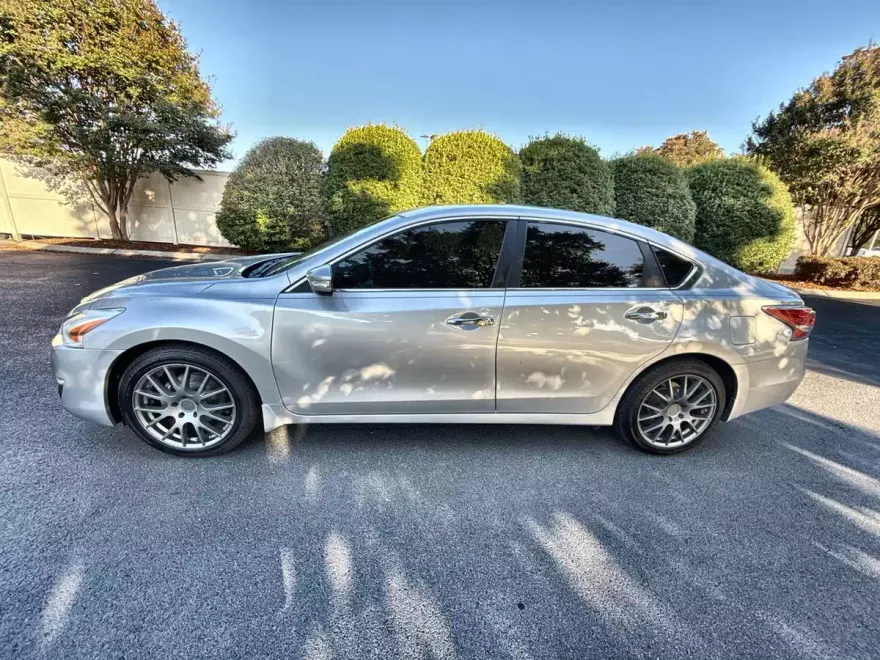 2015 Nissan Altima 3.5 SL photo 1