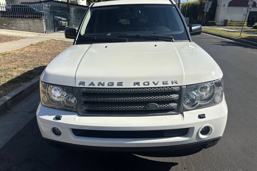 2008 Land Rover Range Rover Sport HSE photo 1