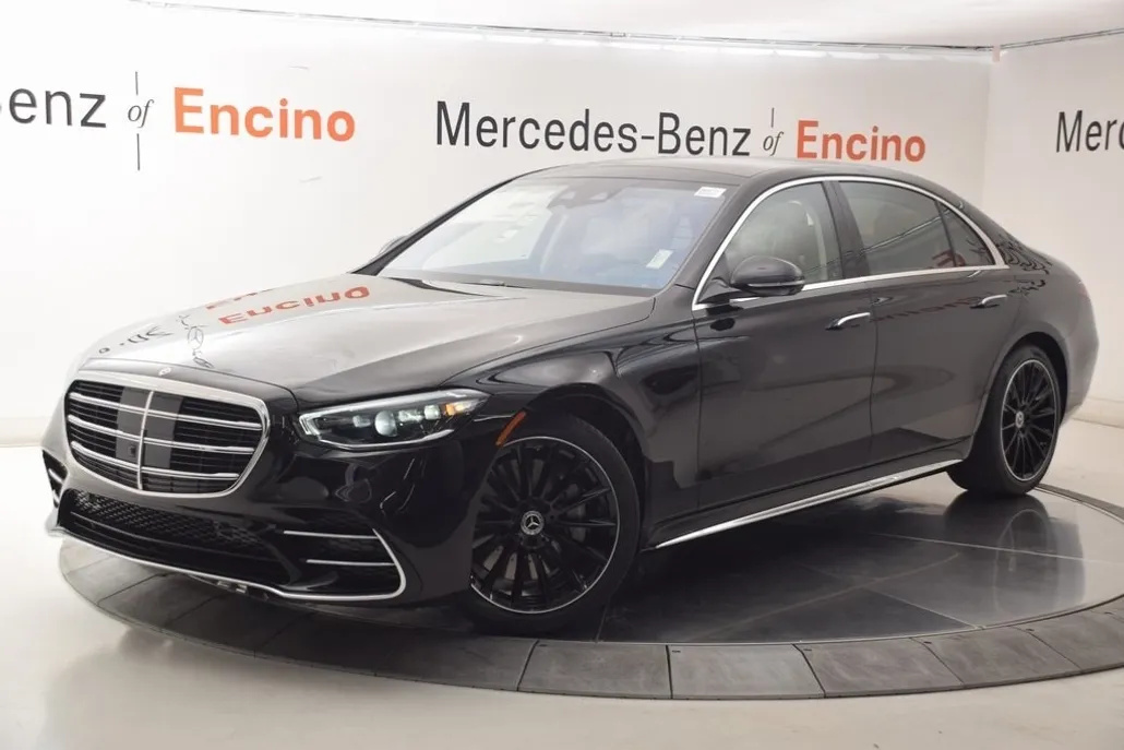 2026 Mercedes Benz S 580 4MATIC photo 1