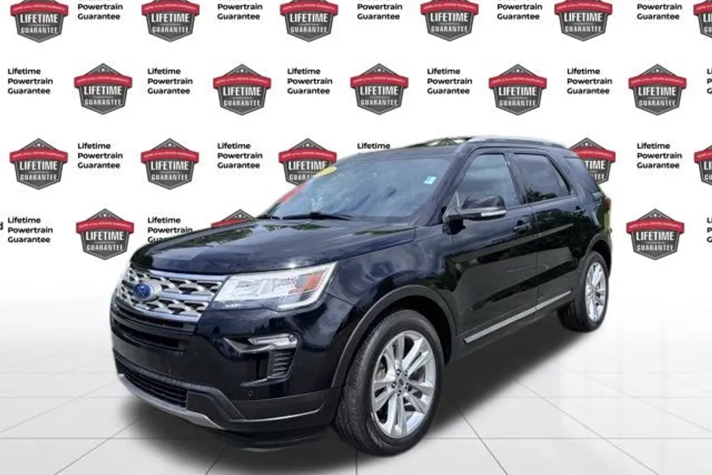 2018 Ford Explorer XLT photo 1