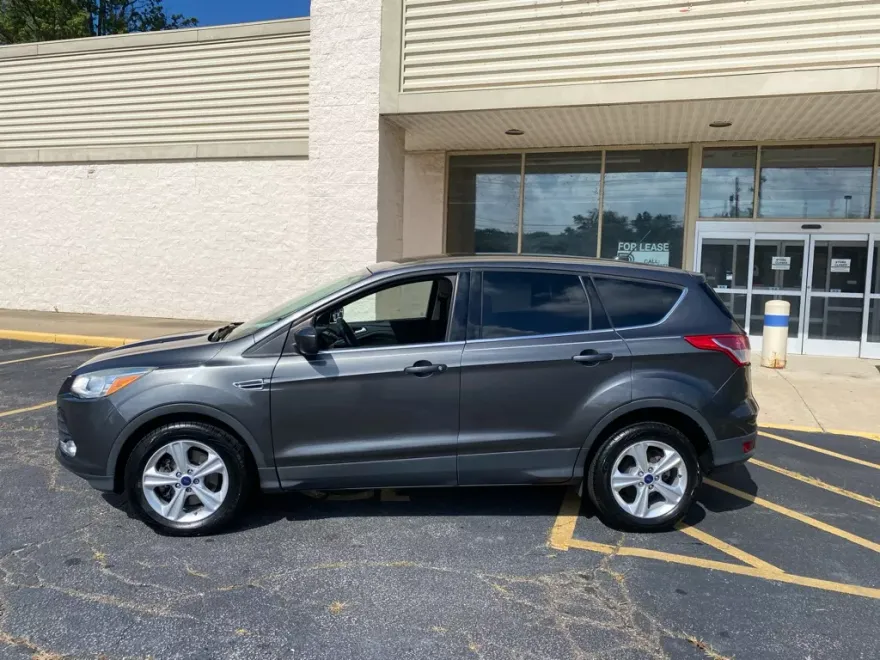2016 Ford Escape SE photo 1
