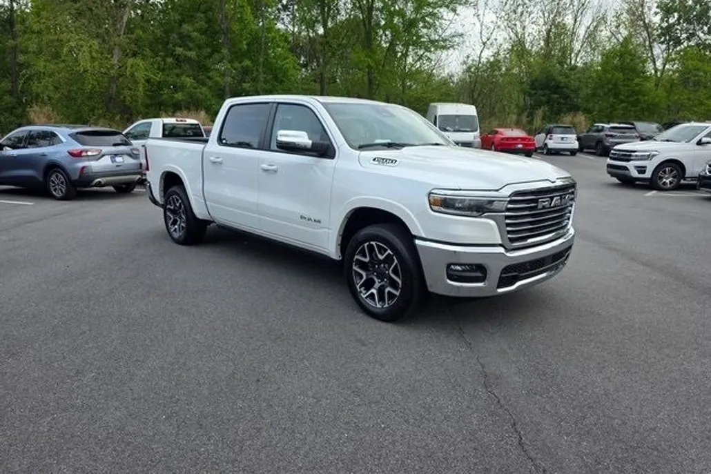 2025 Ram 1500 Laramie photo 1