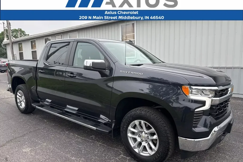 2024 Chevrolet Silverado 1500 LT photo 1