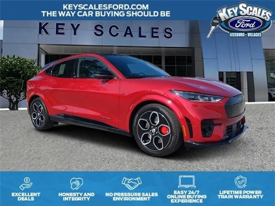 2023 Ford Mustang Mach-E GT photo 1