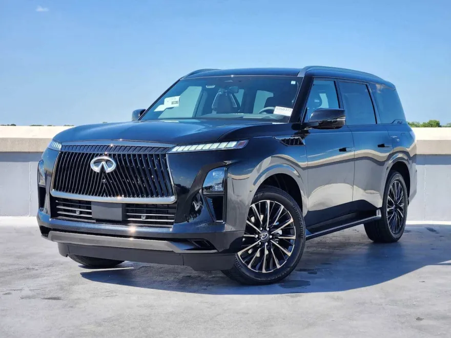 2025 Infiniti QX80 photo 1