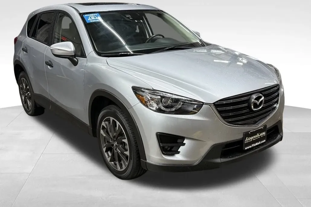 2016 Mazda CX-5 Grand Touring photo 1