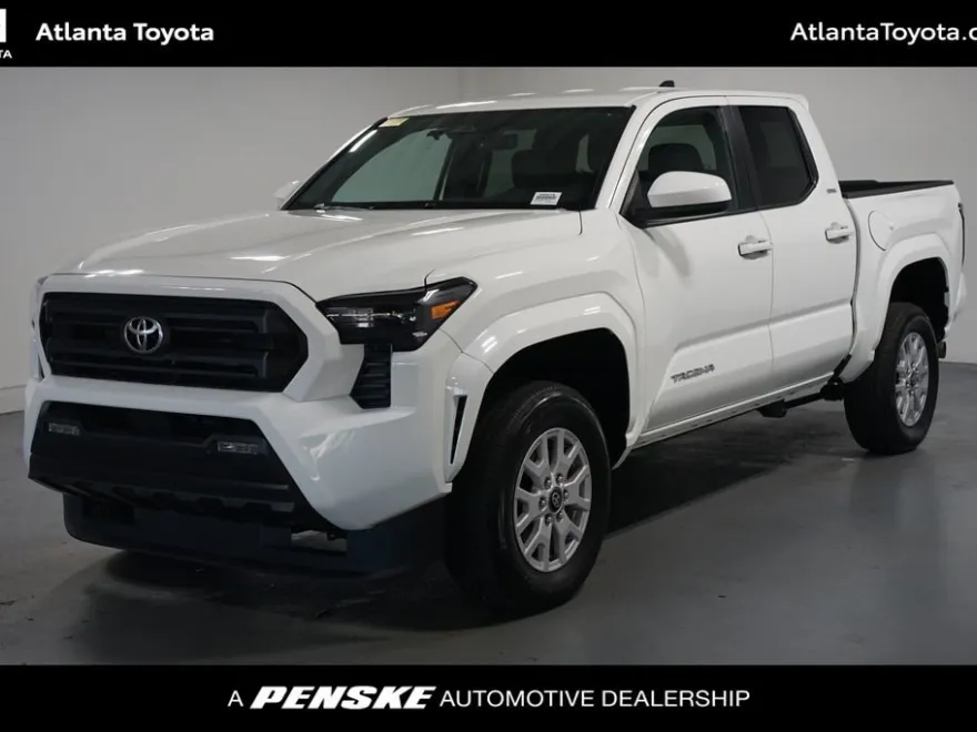 2025 Toyota Tacoma SR5 photo 1