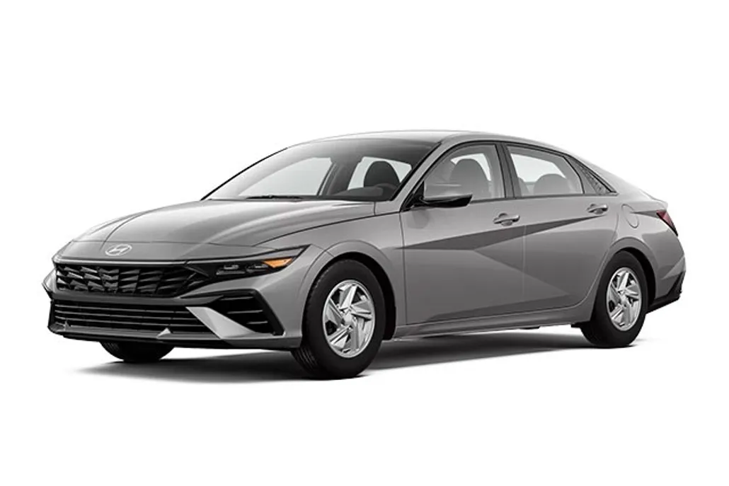 2025 Hyundai Elantra SE photo 1