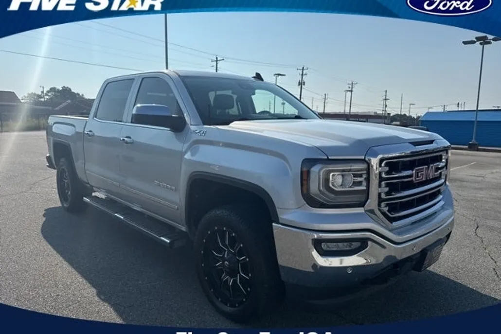 2017 Gmc Sierra 1500 SLT photo 1