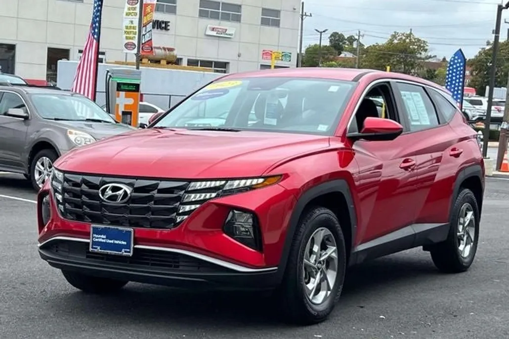 2023 Hyundai Tucson SE photo 1