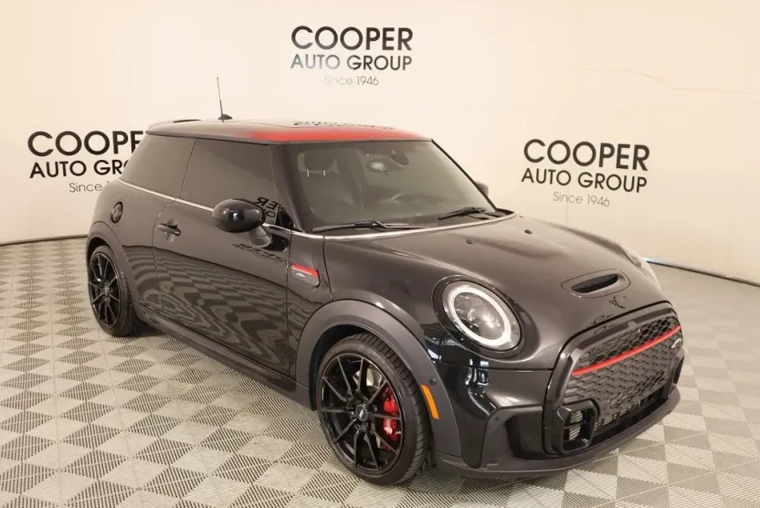 2023 Mini Cooper 2 Door Hardtop photo 1