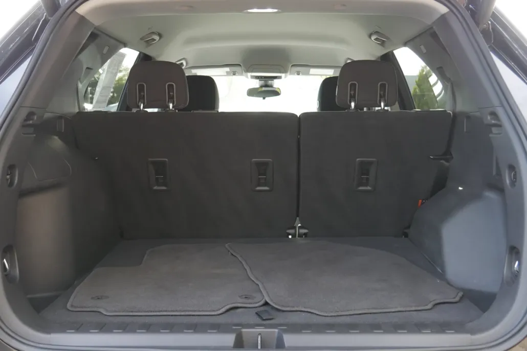 2020 Chevrolet Equinox LT photo 1