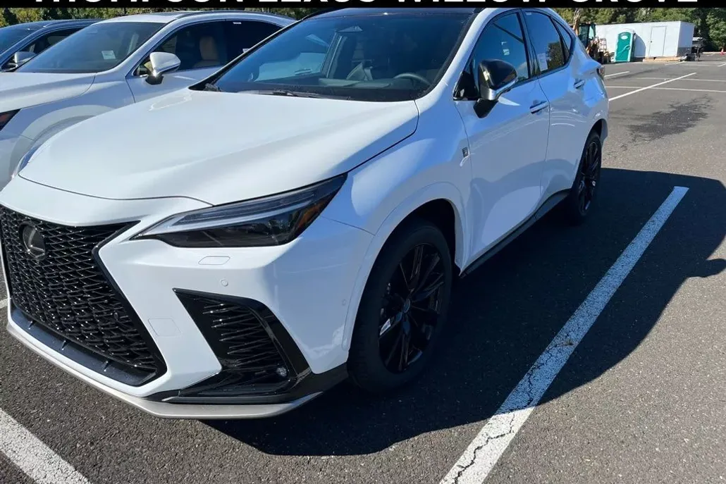 2026 Lexus NX F SPORT Handling photo 1