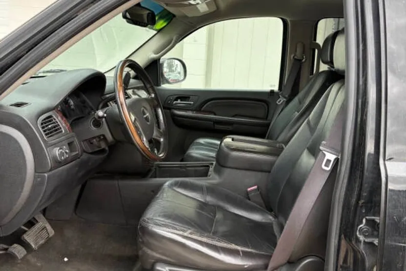 2007 Gmc Yukon Denali 1500 photo 1