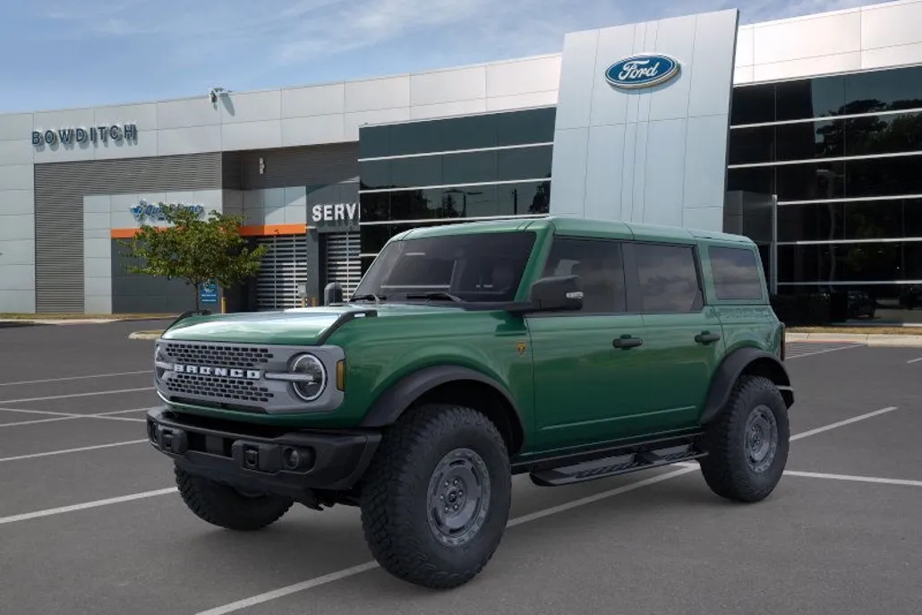 2025 Ford Bronco Badlands photo 1