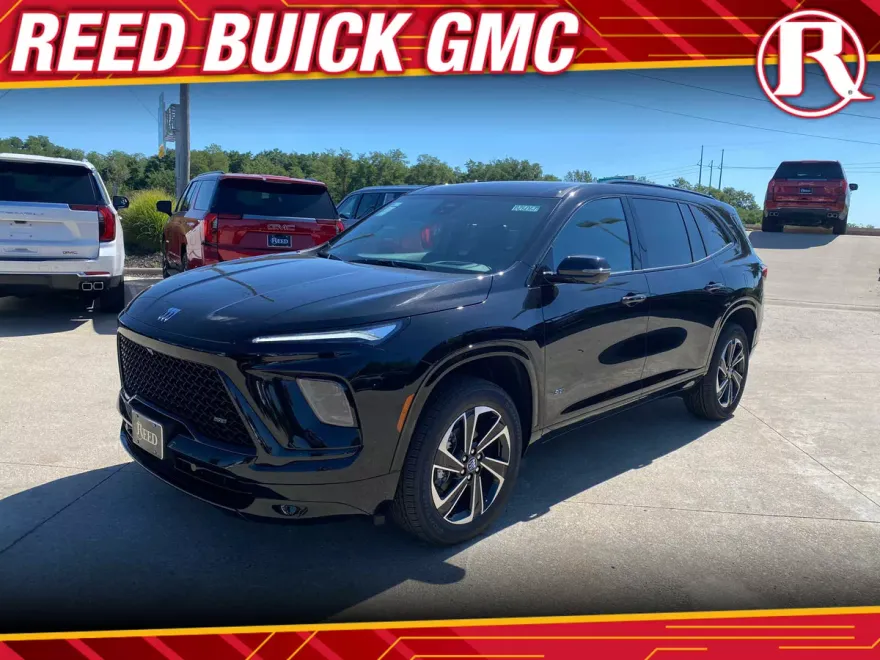 2026 Buick Enclave Sport Touring photo 1