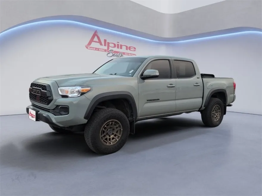 2023 Toyota Tacoma 4x4 SR photo 1