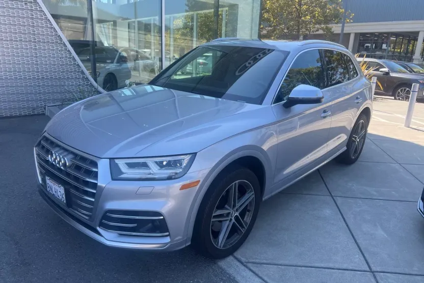 2020 Audi SQ5 Premium Plus photo 1