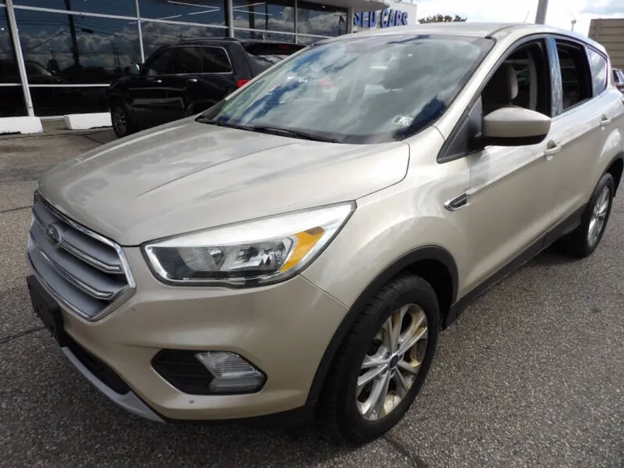 2017 Ford Escape SE photo 1