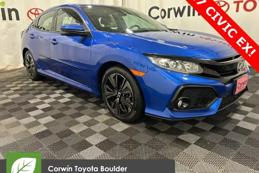 2017 Honda Civic EX Hatchback photo 1