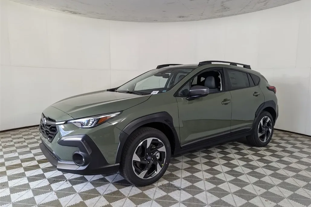 2024 Subaru Crosstrek Limited photo 1