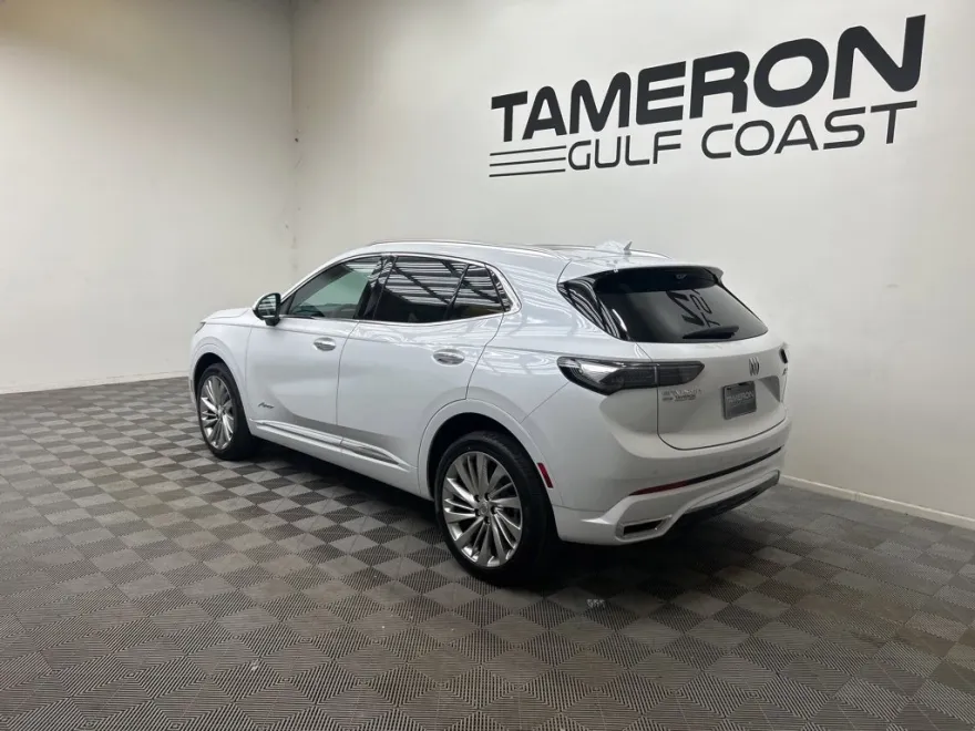 2025 Buick Envision Avenir photo 1