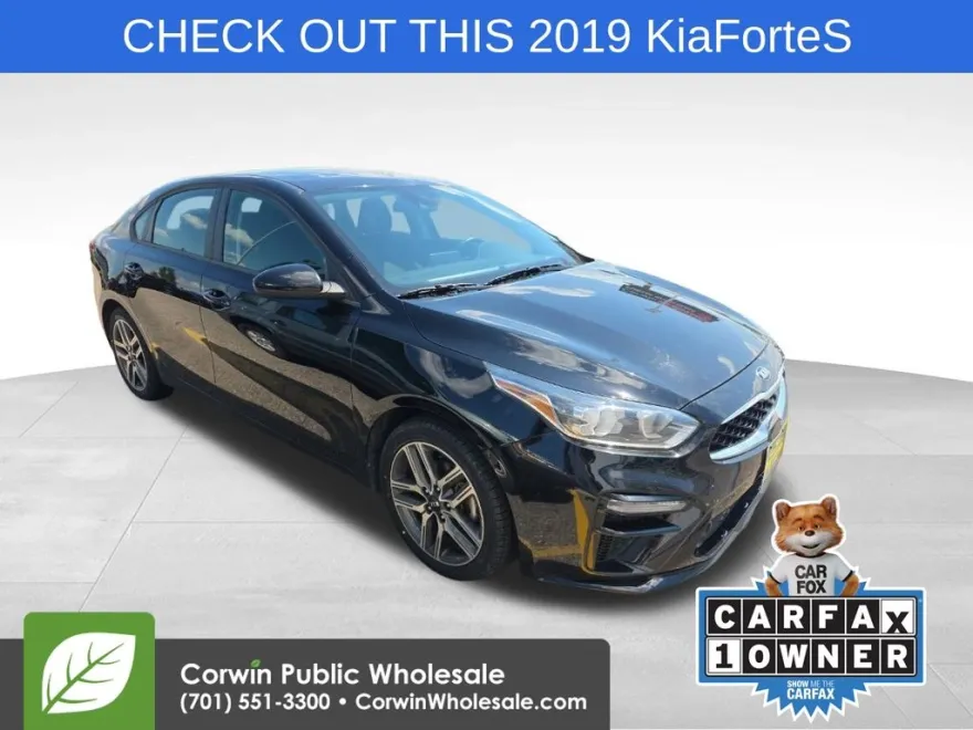 2019 Kia Forte S photo 1