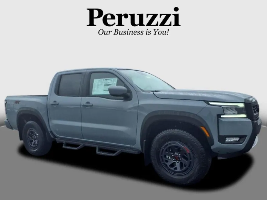 2025 Nissan Frontier PRO-4X photo 1