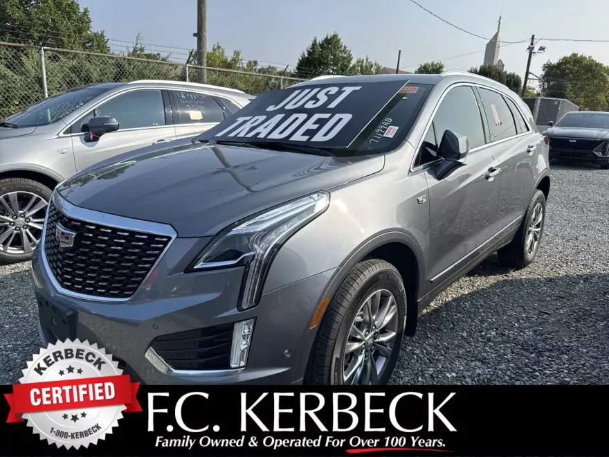2022 Cadillac XT5 Premium Luxury photo 1