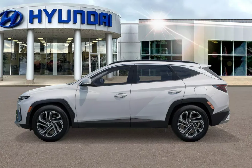 2025 Hyundai Tucson Limited photo 1