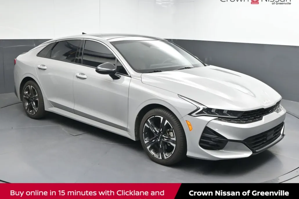 2024 Kia K5 GT-Line photo 1