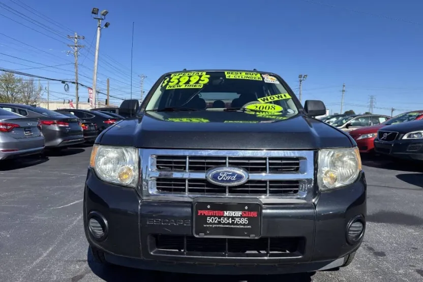 2008 Ford Escape XLS photo 1