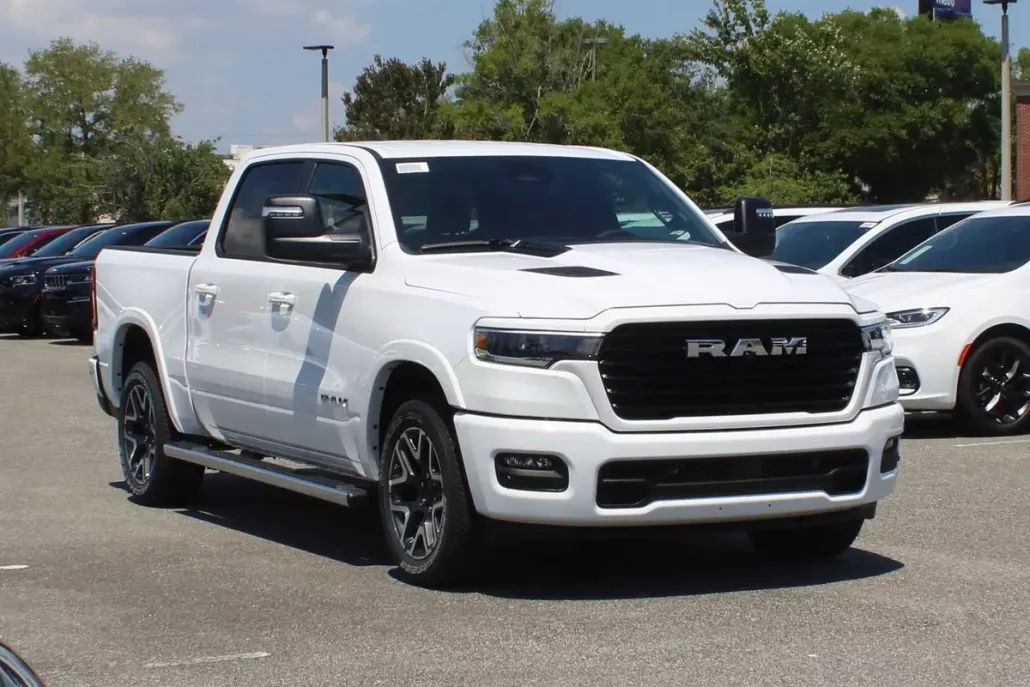 2025 Ram 1500 Laramie photo 1