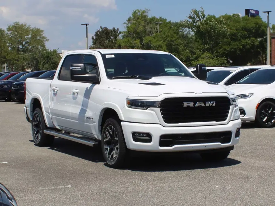 2025 Ram 1500 Laramie photo 1