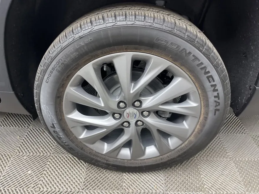 2026 Buick Enclave Preferred photo 1