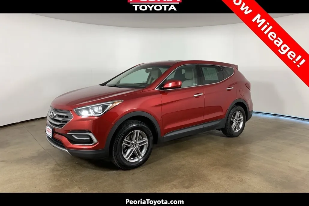 2017 Hyundai Santa Fe Sport Base photo 1