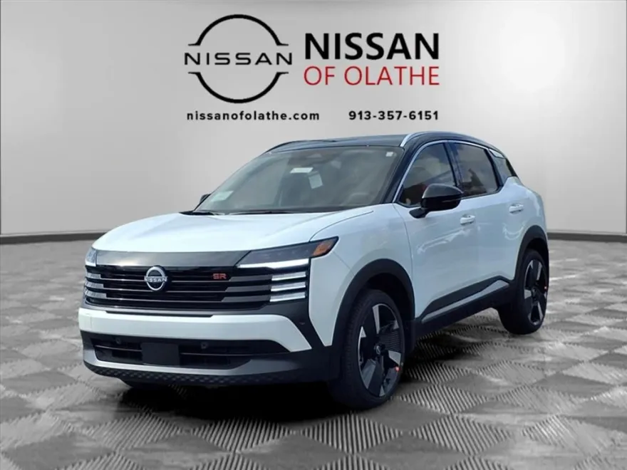 2025 Nissan Kicks SR photo 1