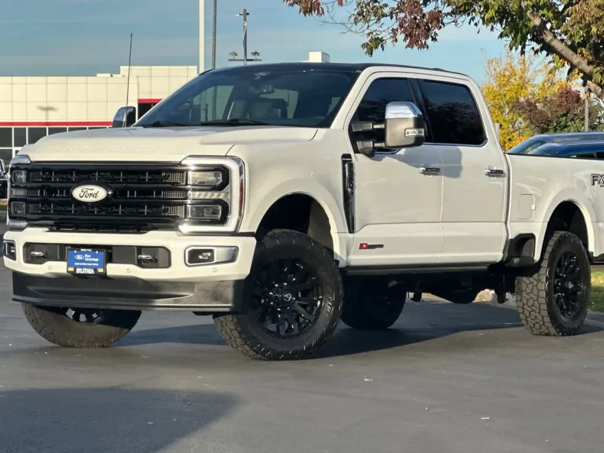 2024 Ford F-350 photo 1