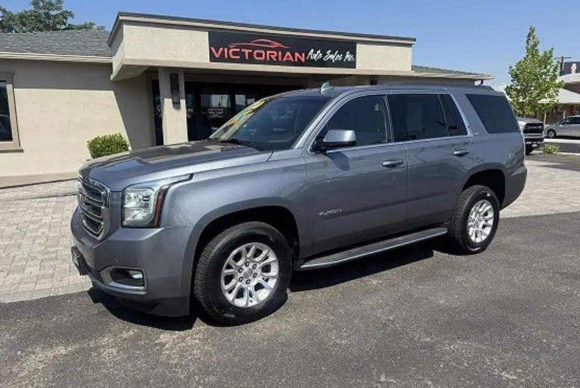 2018 Gmc Yukon SLT photo 1